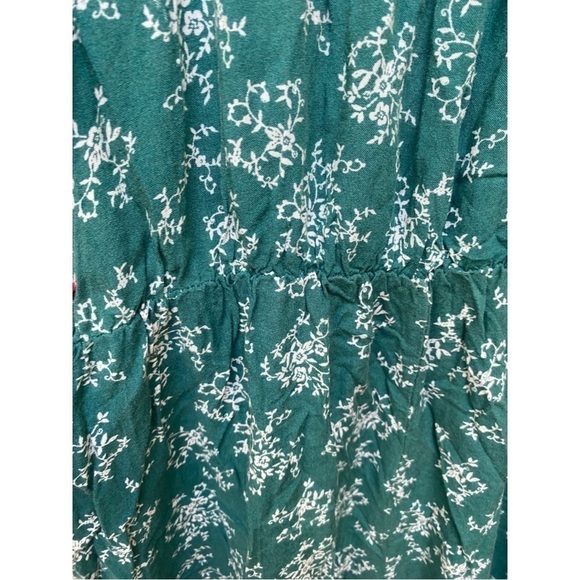 Liberty Love Juniors Floral Jumpsuit - Green I Size: L - Picture 9 of 14